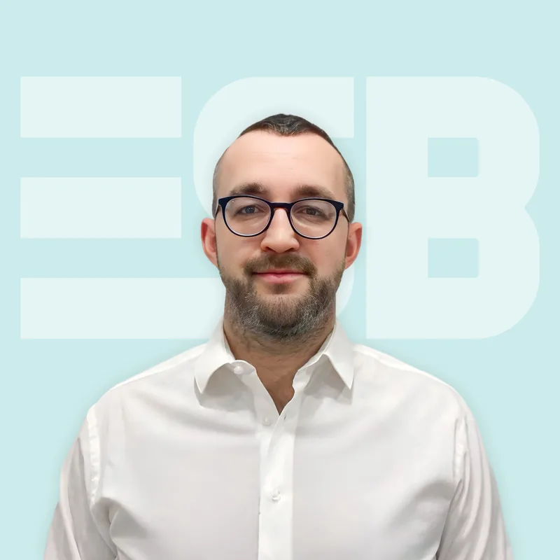 Денис Волков — региональный менеджер ESB